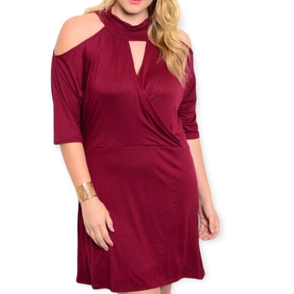 High Collar Cut Out Open ShoulderThree Quarter Sleeve Halter Dress NEW - Picture 1 of 4